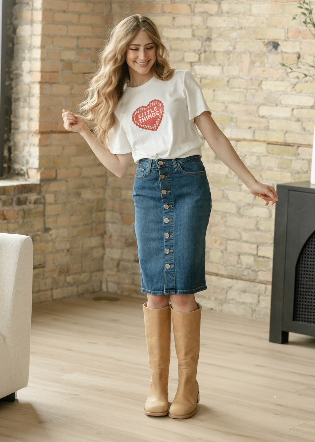 Things Between® Crochet Lace Heart Graphic T-Shirt